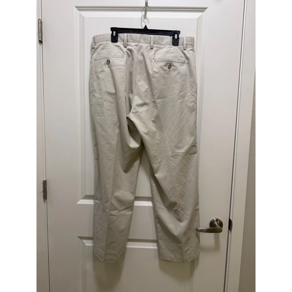 Dockers D3 Classic Fit Khaki Chino Pants Mens 36x30 Light Stone Beige Flat Front